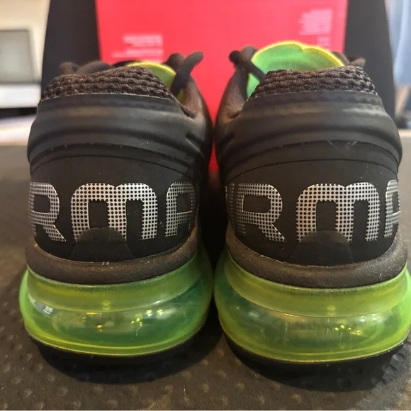 Nike Air Max 2013 (gs) size 6 youth, big kids